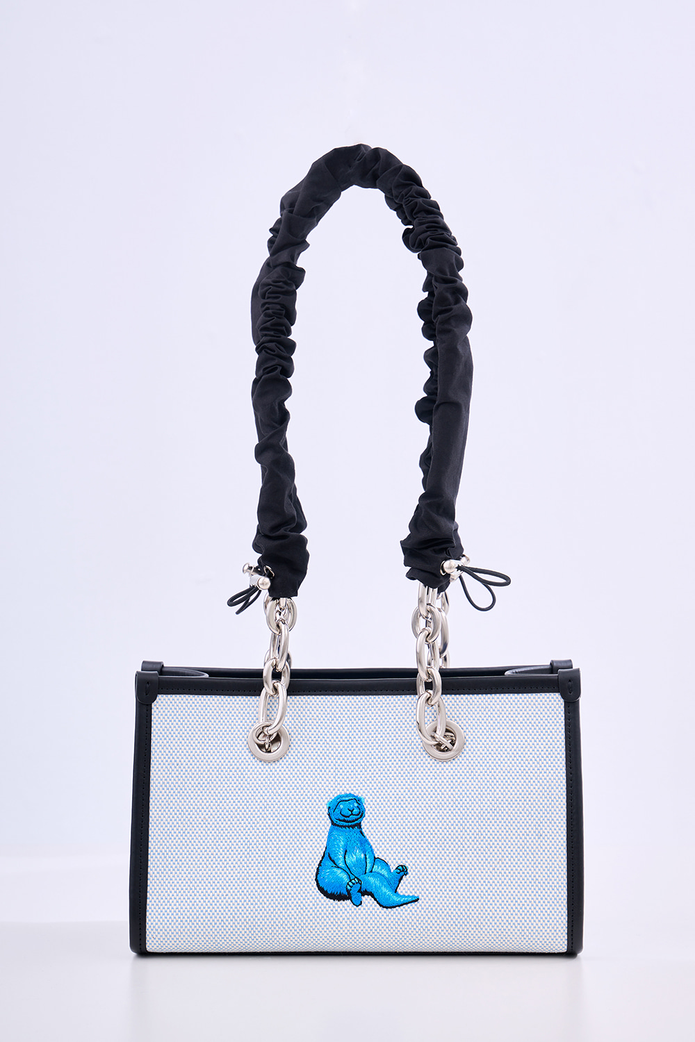 Otter chain shoulder bag 어터체인숄더백 [블루]